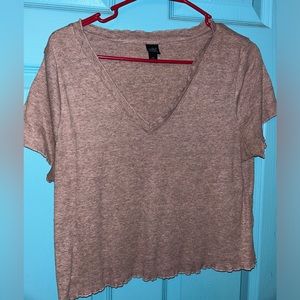 NWOT wild fable v neck lettuce trim tee ⭐️